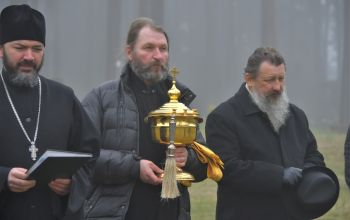 Jēkabpils pilsētas kapos notikusi jauno apbedījumu teritorijas iesvētīšana